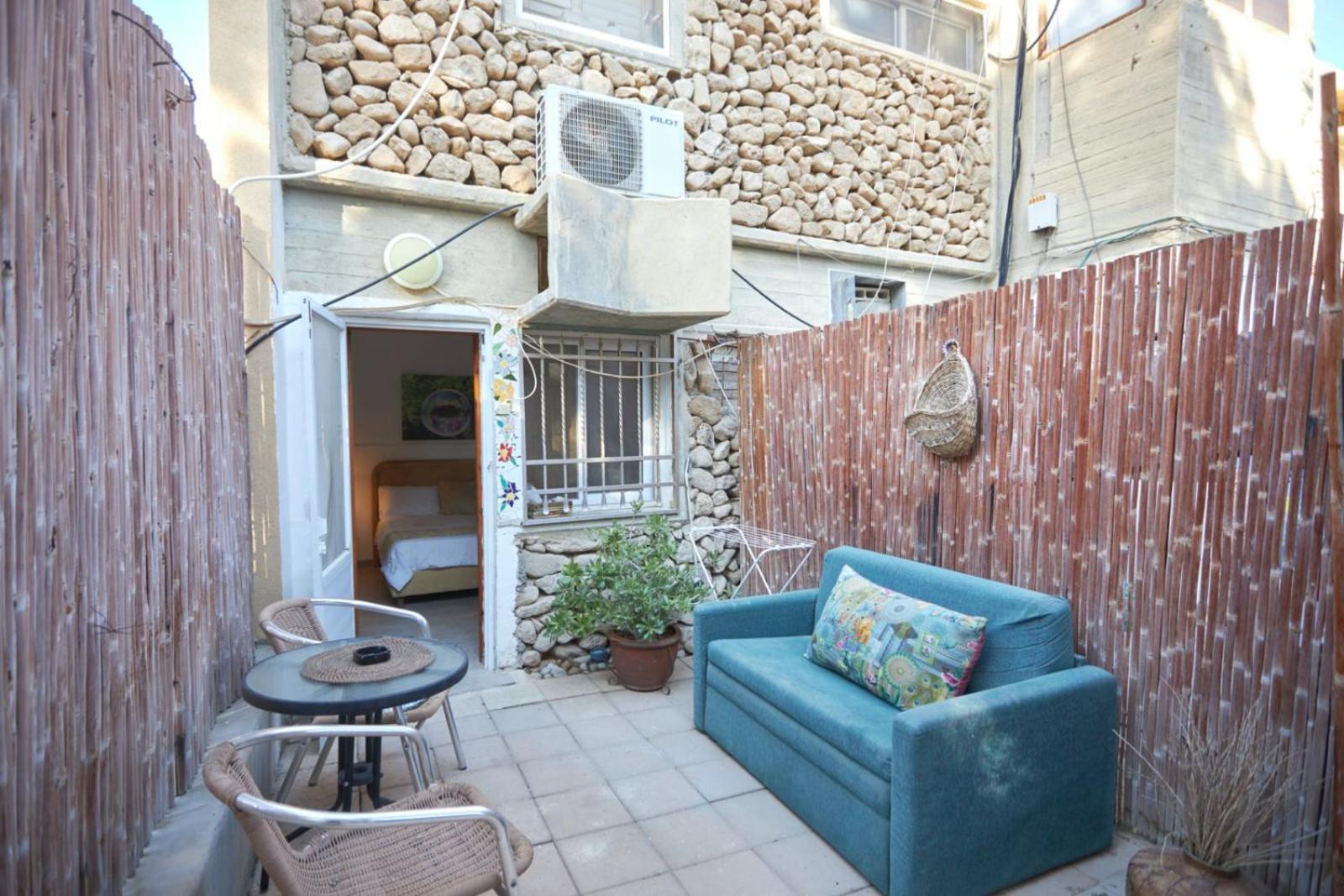 Beatrice Hospitality Villa Neve Zohar Bagian luar foto